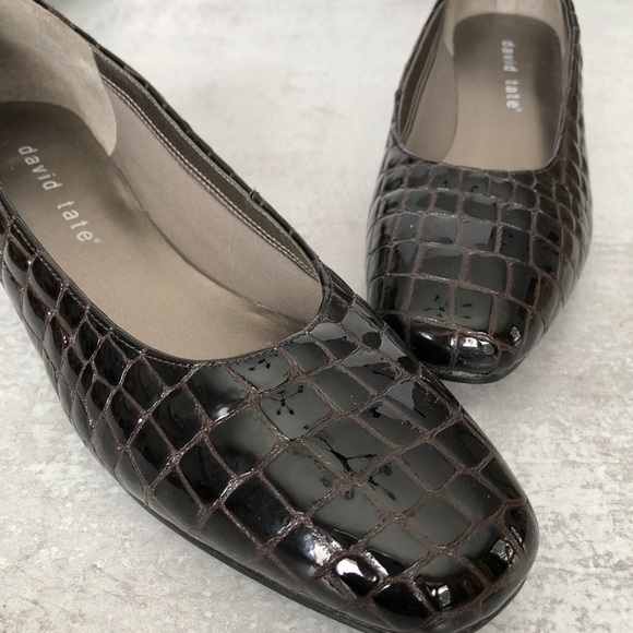 David Tate’ crocodile embossed pumps. Size 8.5 N - Picture 4 of 8